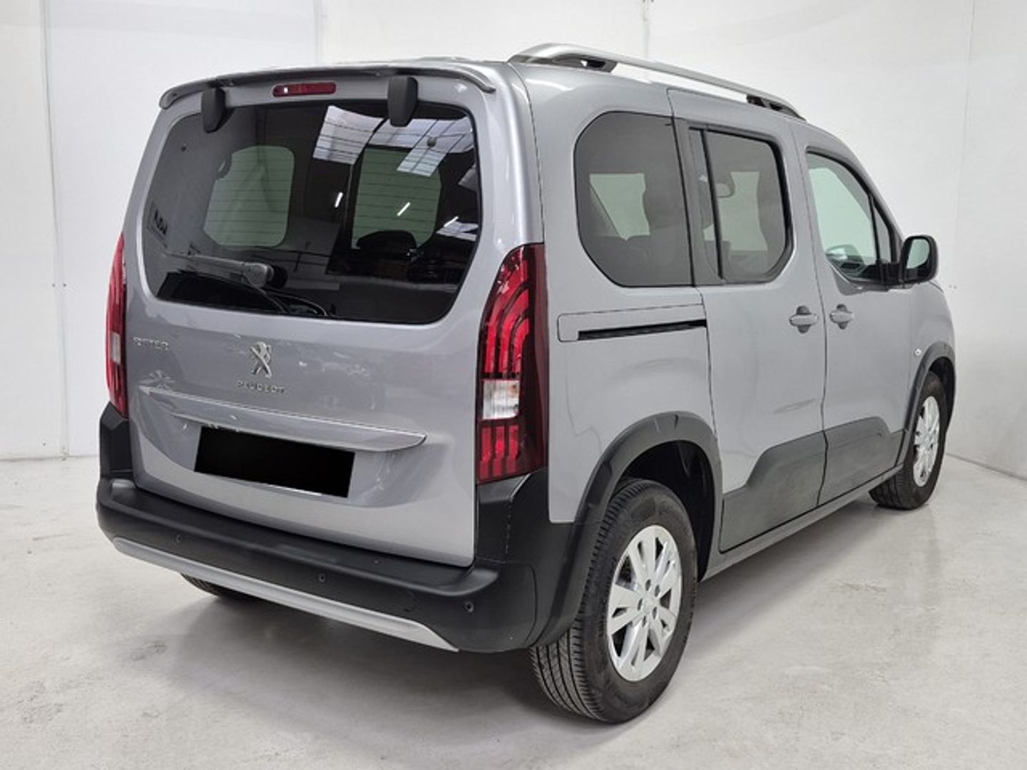 Peugeot Rifter BlueHDi 100 Allure Pack Standard 73 kW (100 CV)
