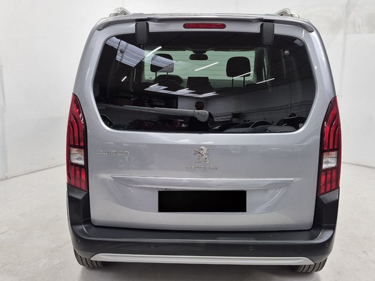 Peugeot Rifter BlueHDi 100 Allure Pack Standard 73 kW (100 CV)