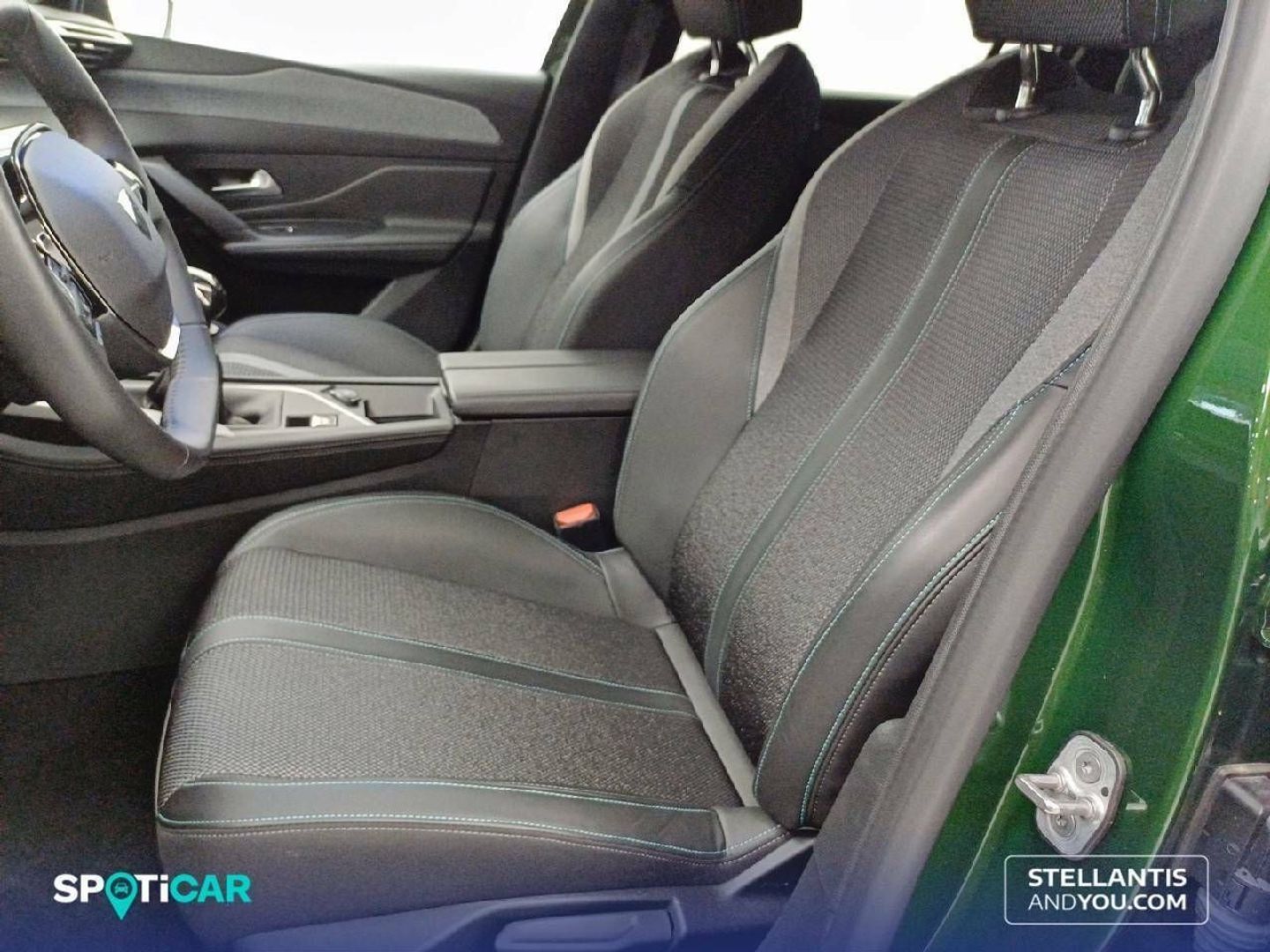 Peugeot 308 PureTech 130 S&S Allure Pack 96 kW (130 CV)
