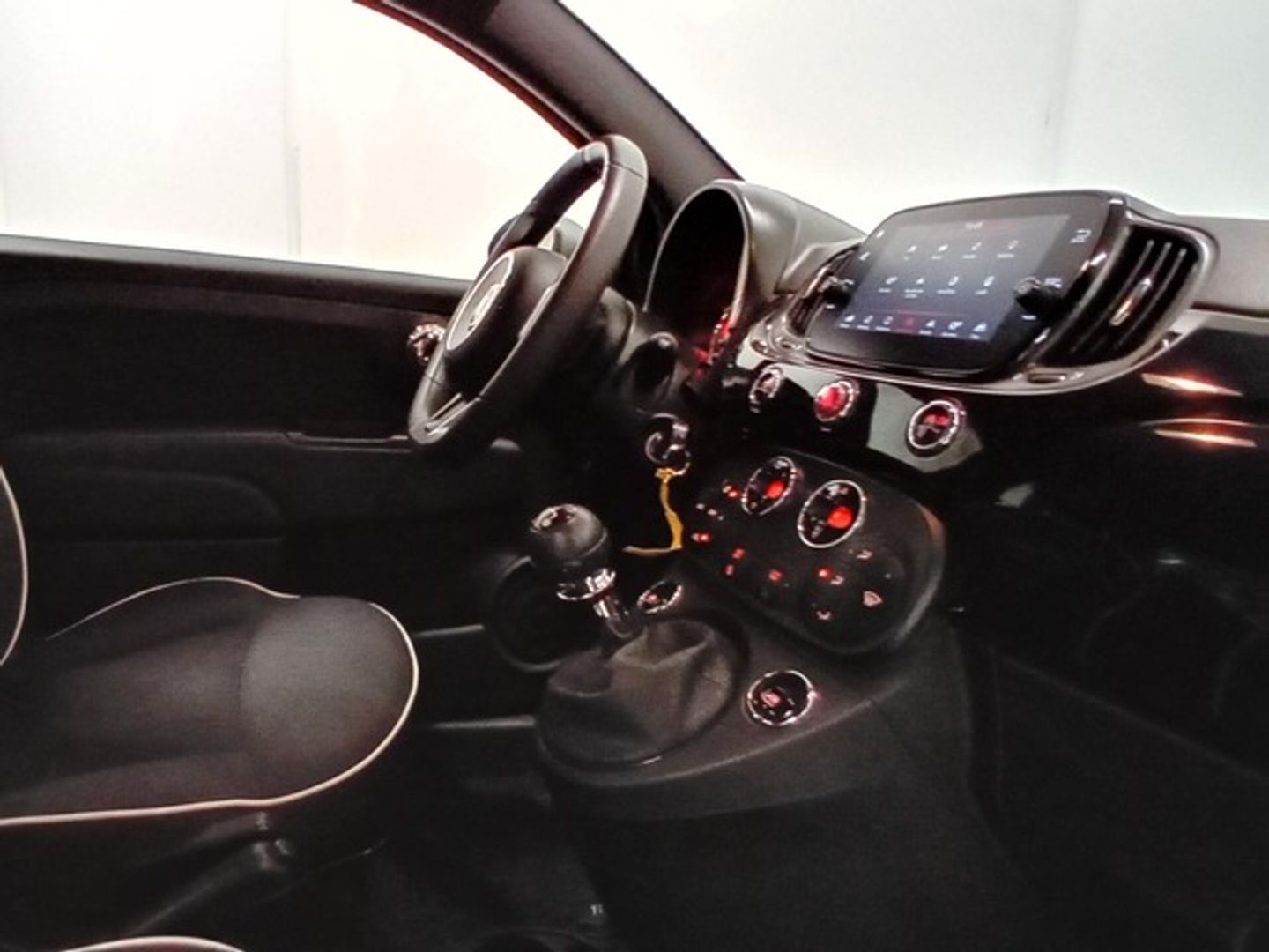Fiat 500 1.0 Hybrid Sport 51 kW (70 CV)