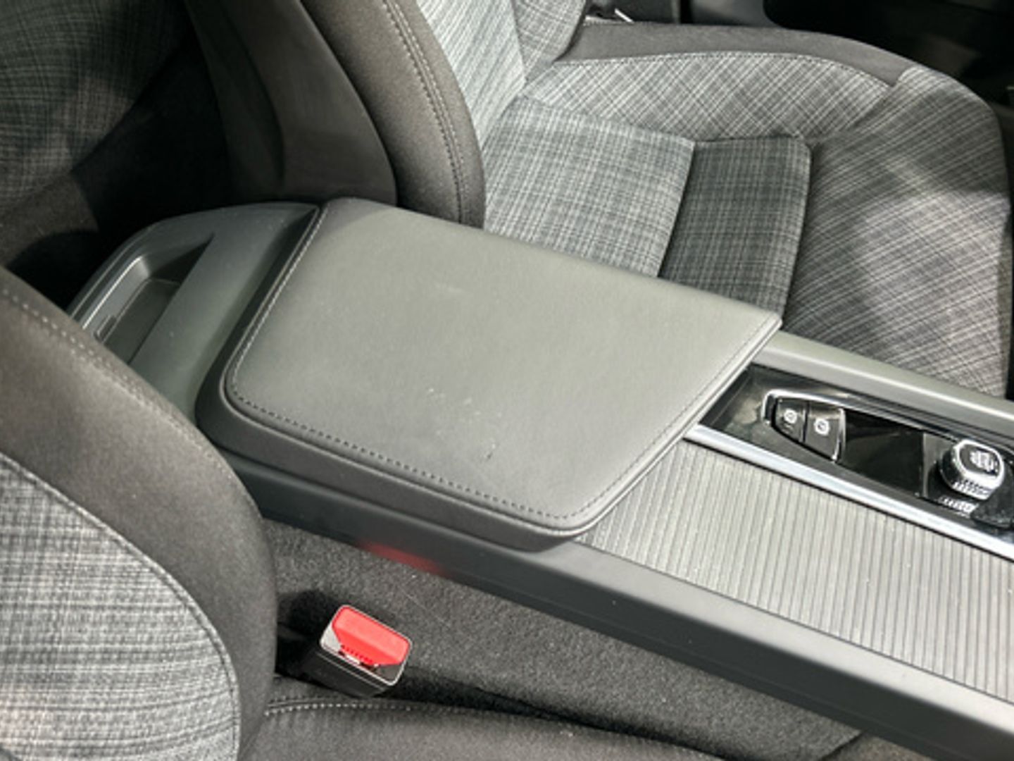 Volvo XC60 T6 Recharge Core AWD Auto 257 kW (350 CV)