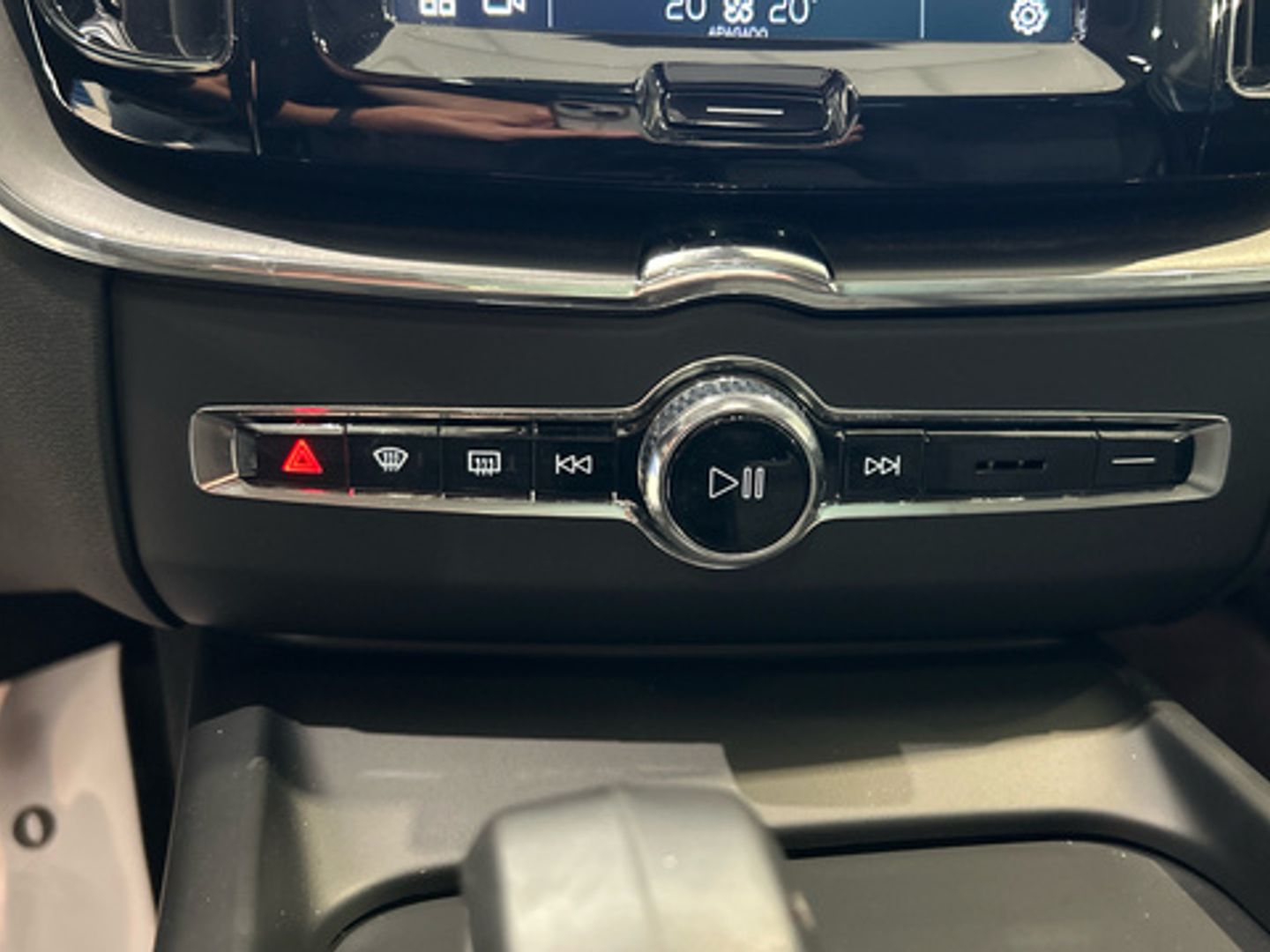 Volvo XC60 T6 Recharge Core AWD Auto 257 kW (350 CV)