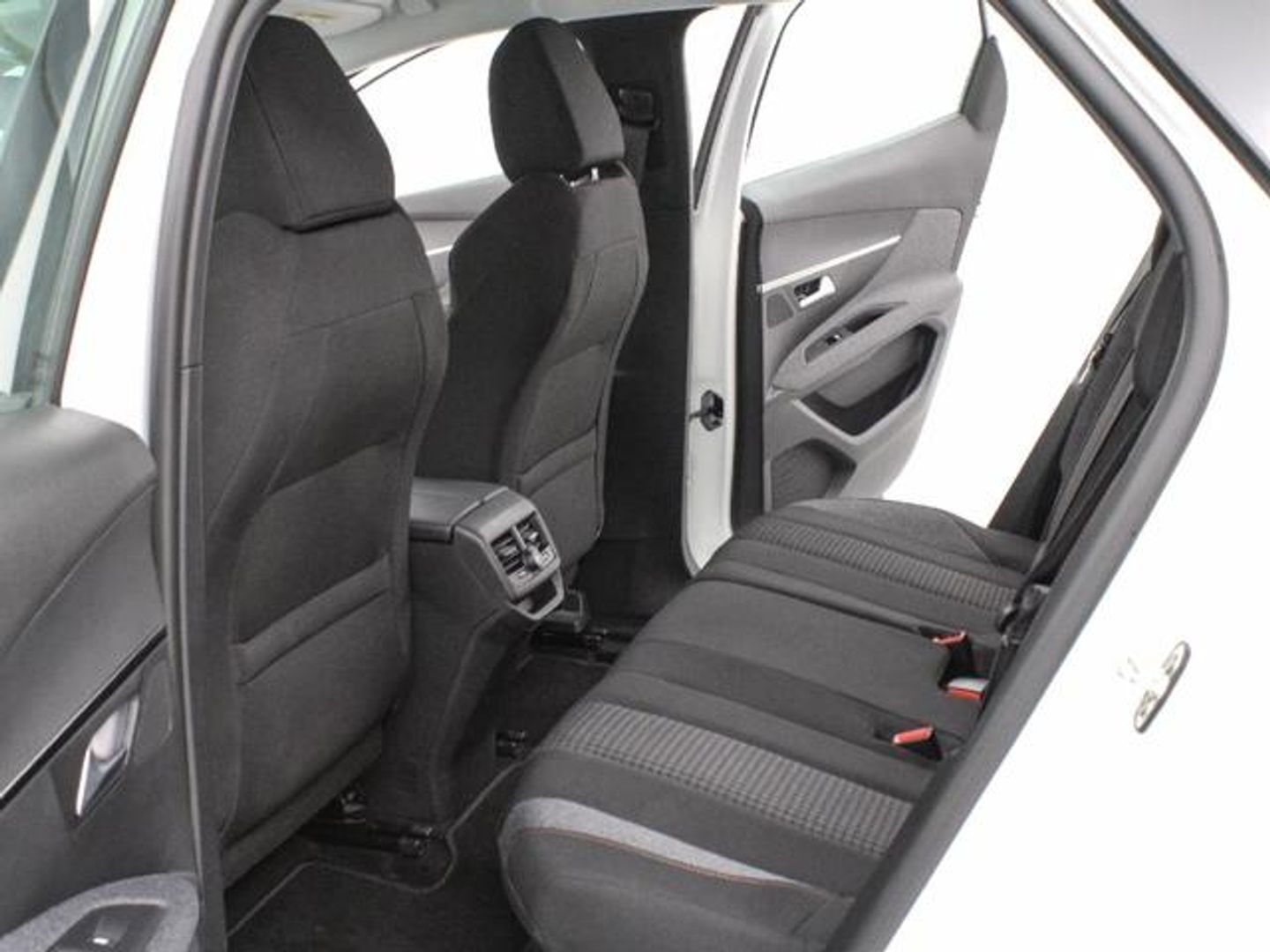 Peugeot 3008 BlueHDi 130 S&S Active Pack 96 kW (130 CV)