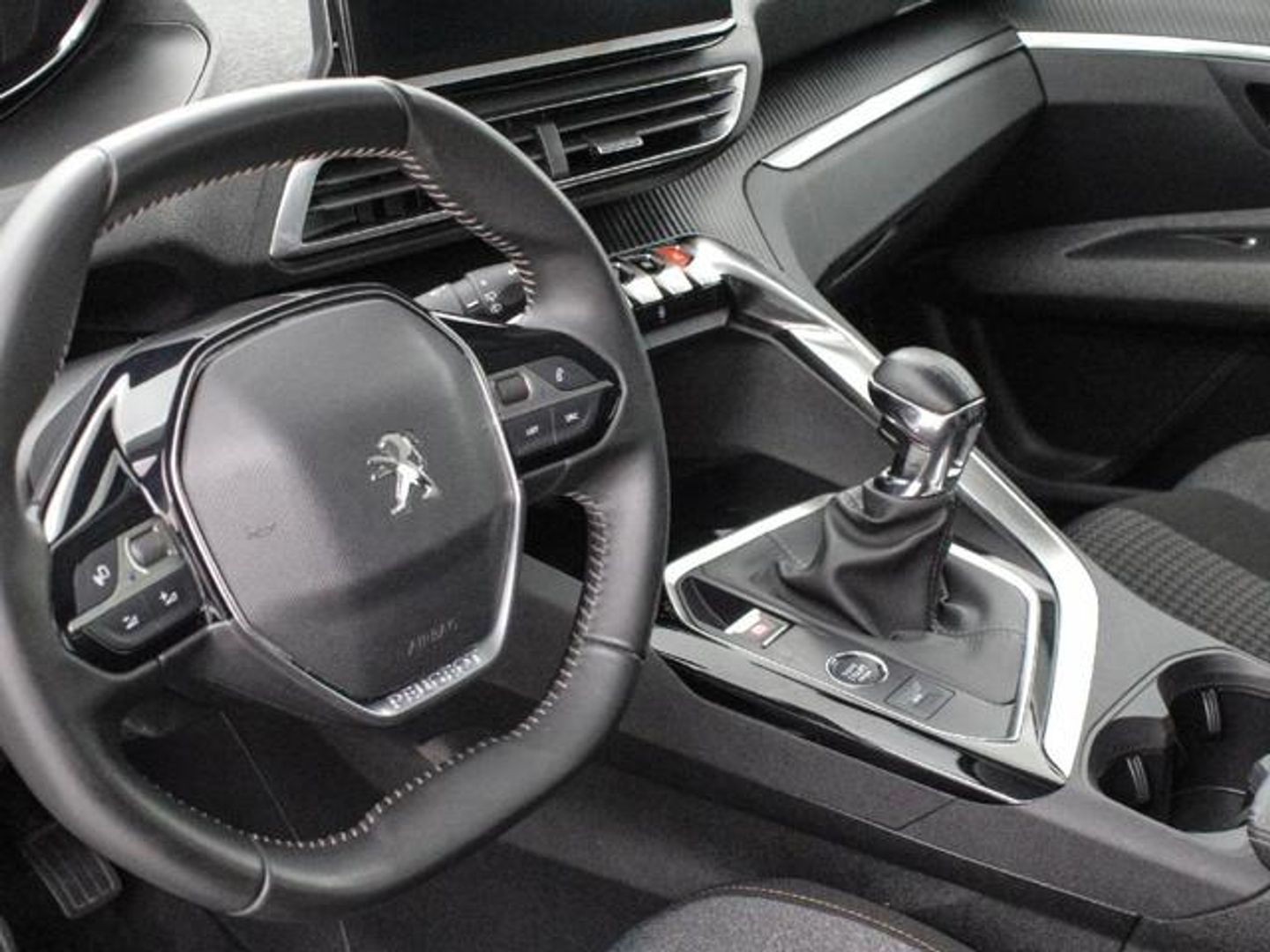 Peugeot 3008 BlueHDi 130 S&S Active Pack 96 kW (130 CV)