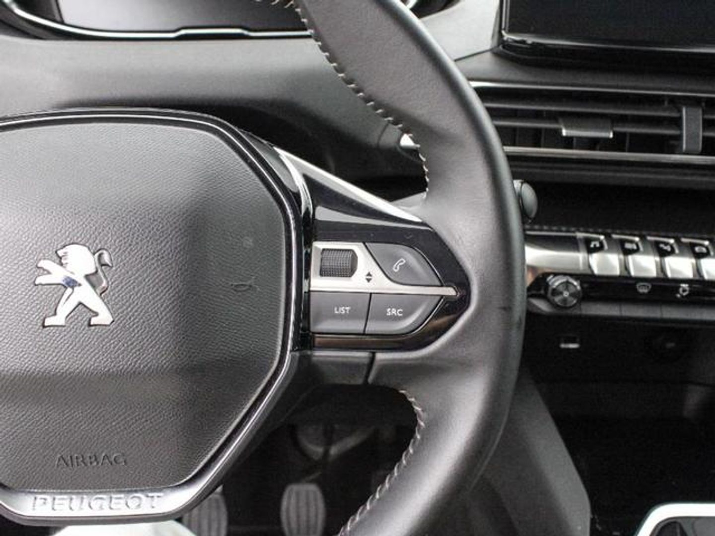 Peugeot 3008 BlueHDi 130 S&S Active Pack 96 kW (130 CV)