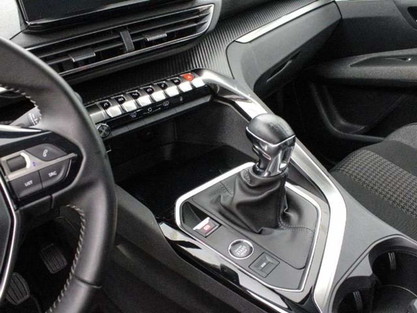 Peugeot 3008 BlueHDi 130 S&S Active Pack 96 kW (130 CV)