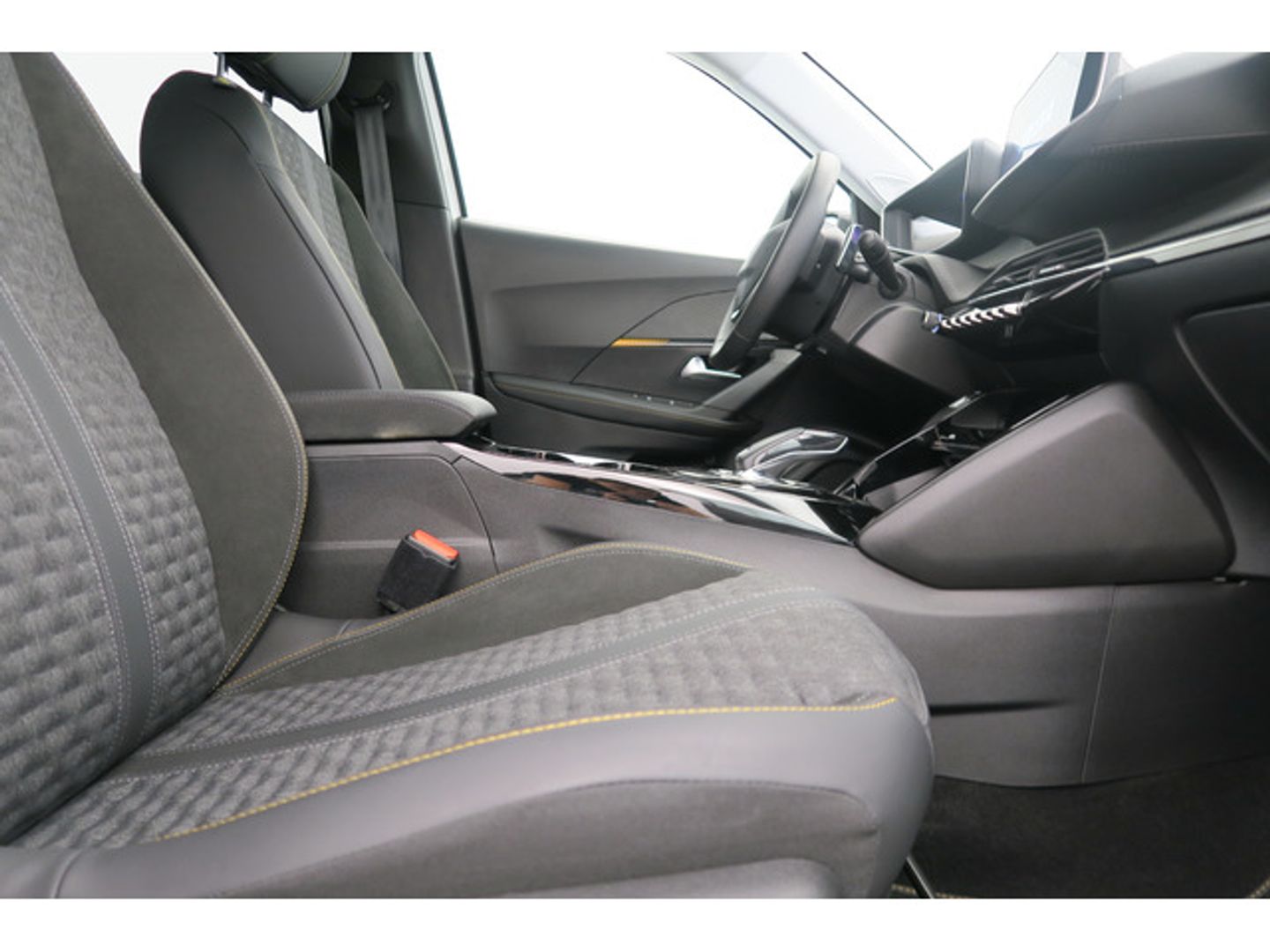Peugeot 2008 PureTech 130 Roadtrip EAT8 96 kW (130 CV)