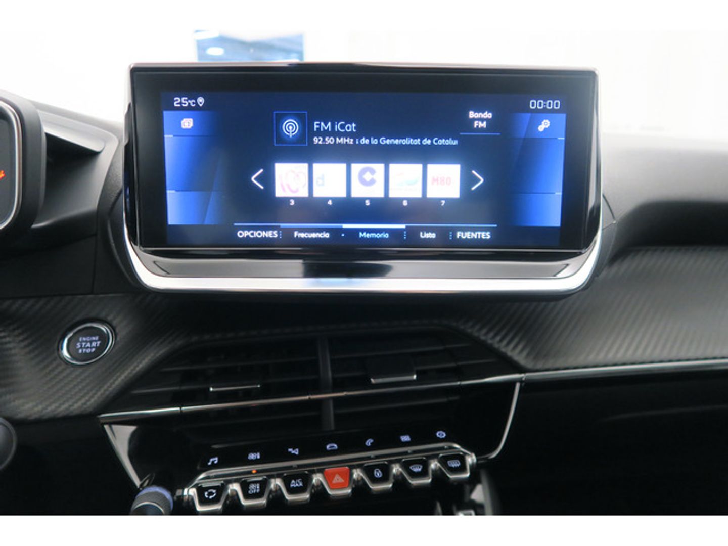 Peugeot 2008 PureTech 130 Roadtrip EAT8 96 kW (130 CV)