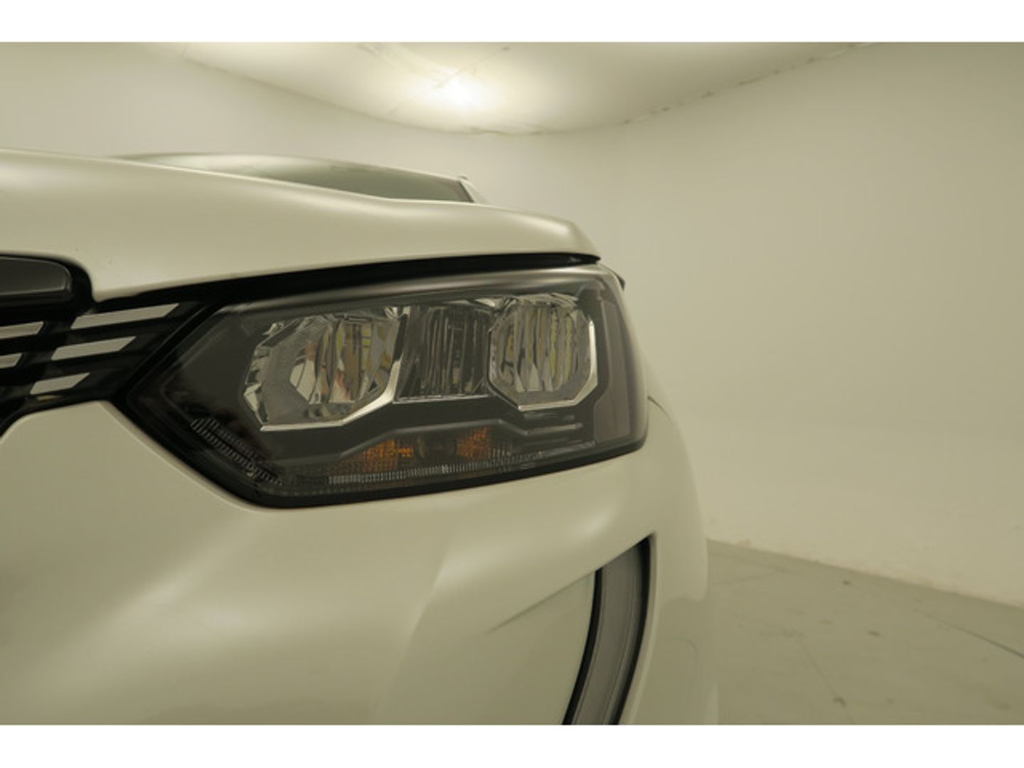 Peugeot 2008 BlueHDi 130 S&S Allure Pack EAT8 96 kW (130 CV)