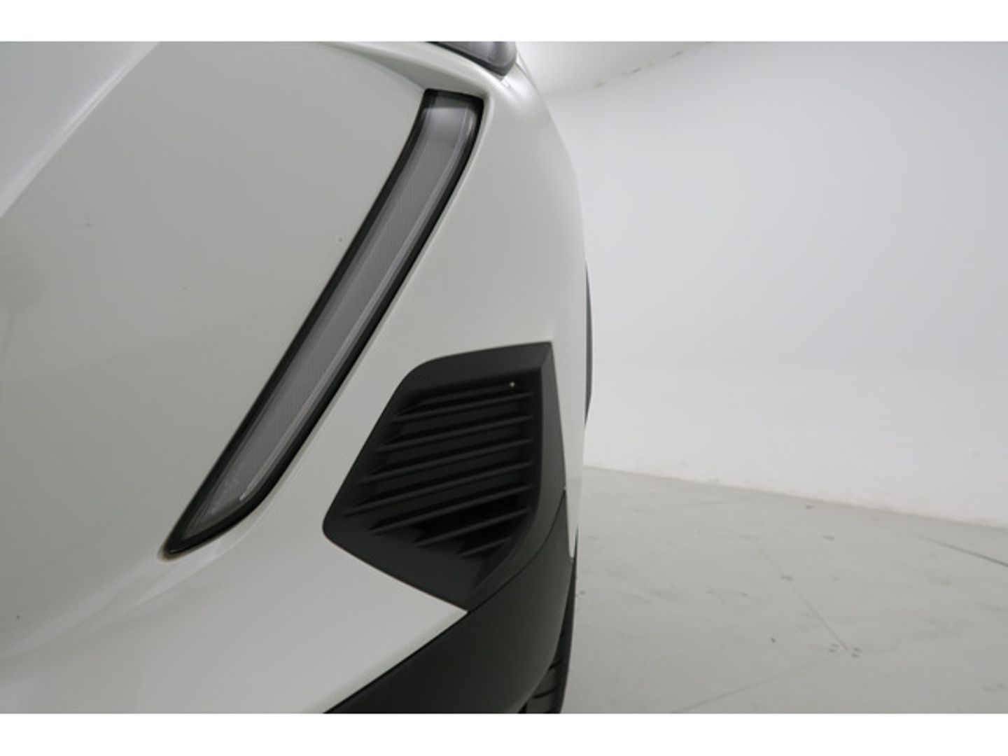Peugeot 2008 BlueHDi 130 S&S Allure Pack EAT8 96 kW (130 CV)