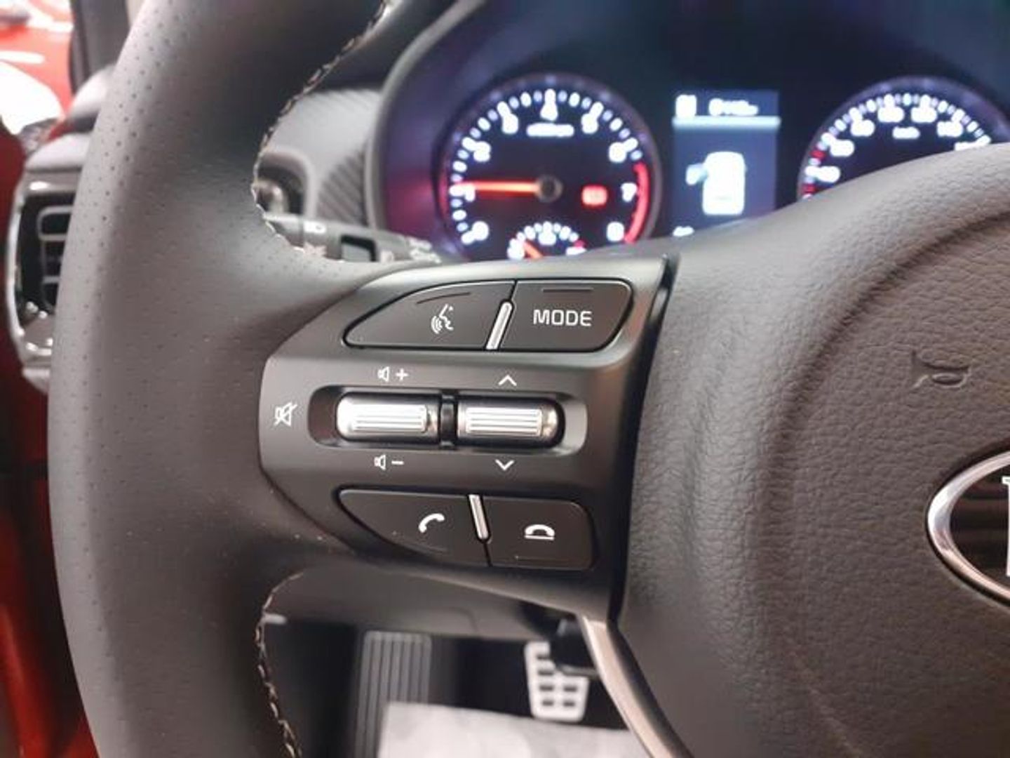 Kia Rio 1.0 T-GDi MHEV iMT GT Line 74 kW (100 CV)