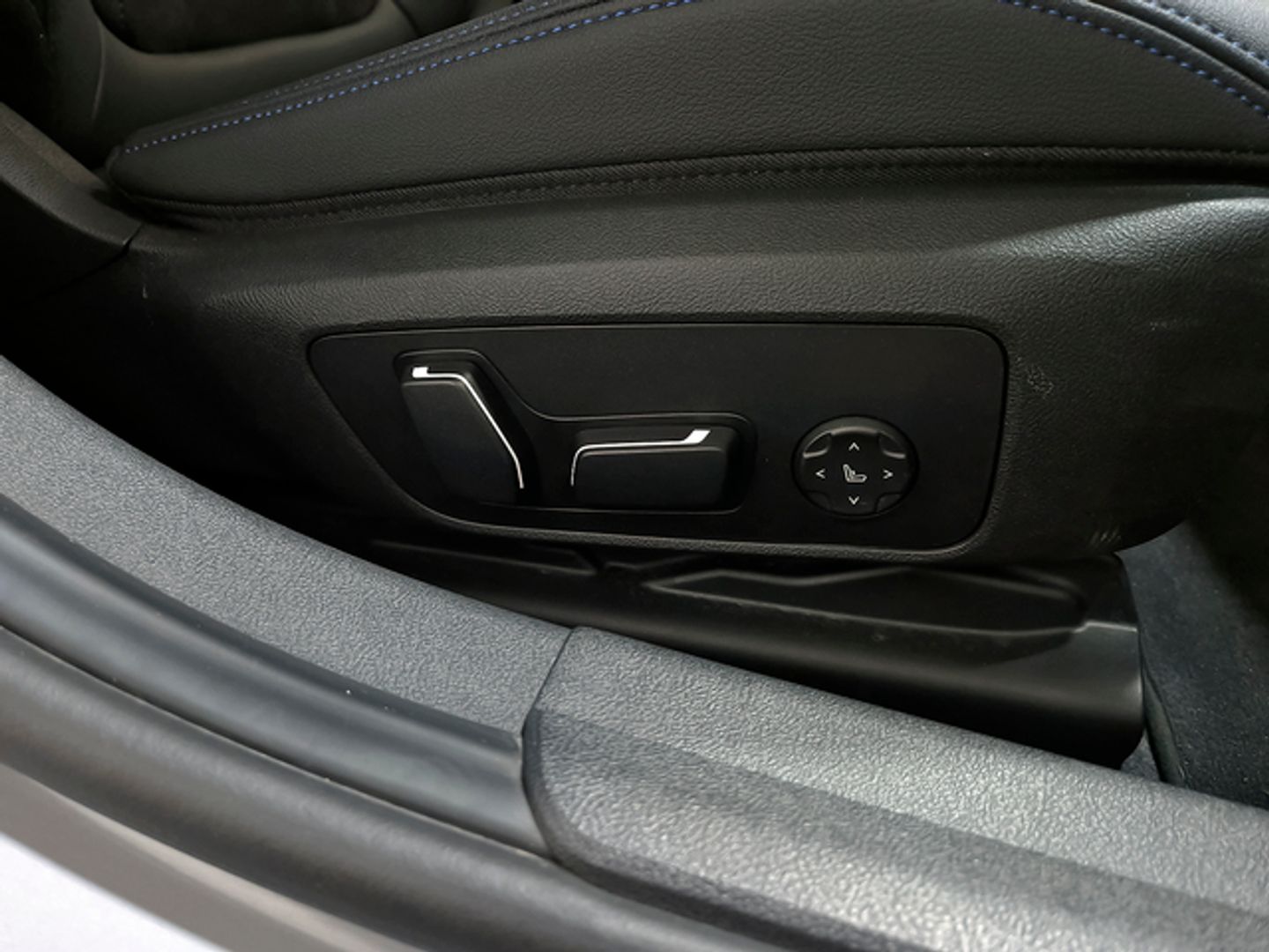 BMW Serie 3 318d Touring 110 kW (150 CV)