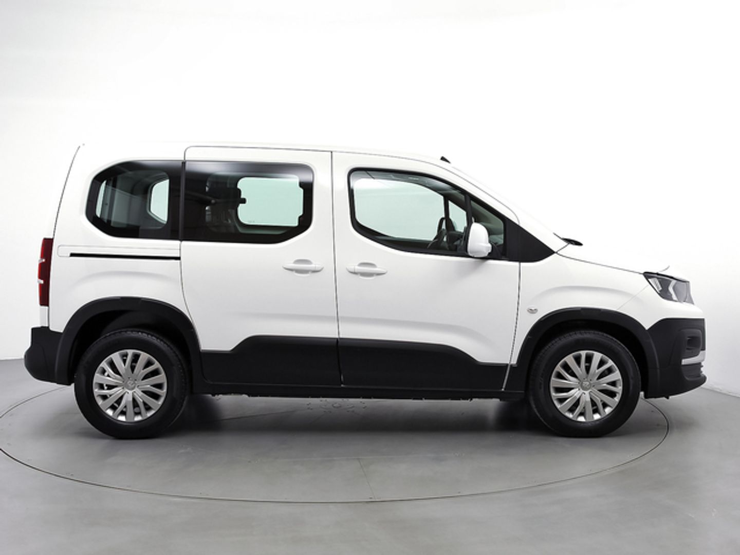 Peugeot Rifter BlueHDi 100 Active Standard 73 kW (100 CV)