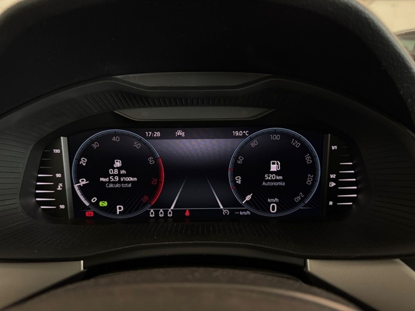 Skoda Kamiq 1.0 TSI Ambition DSG 81 kW (110 CV)