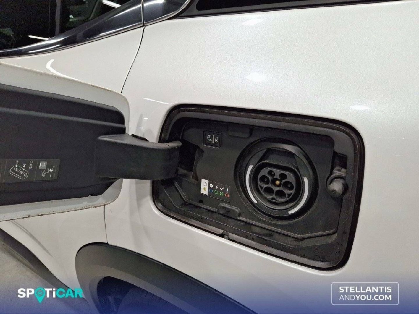 Citroen C5 Aircross Hybrid 225 Shine e-EAT8 165 kW (225 CV)