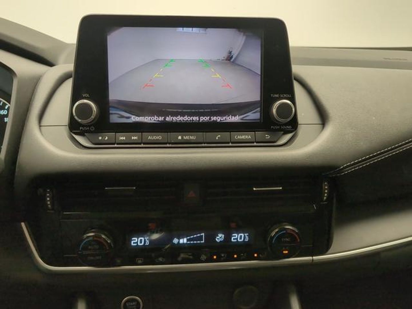 Nissan Qashqai DIG-T 140 mHEV Acenta 4x2 103 kW (140 CV)