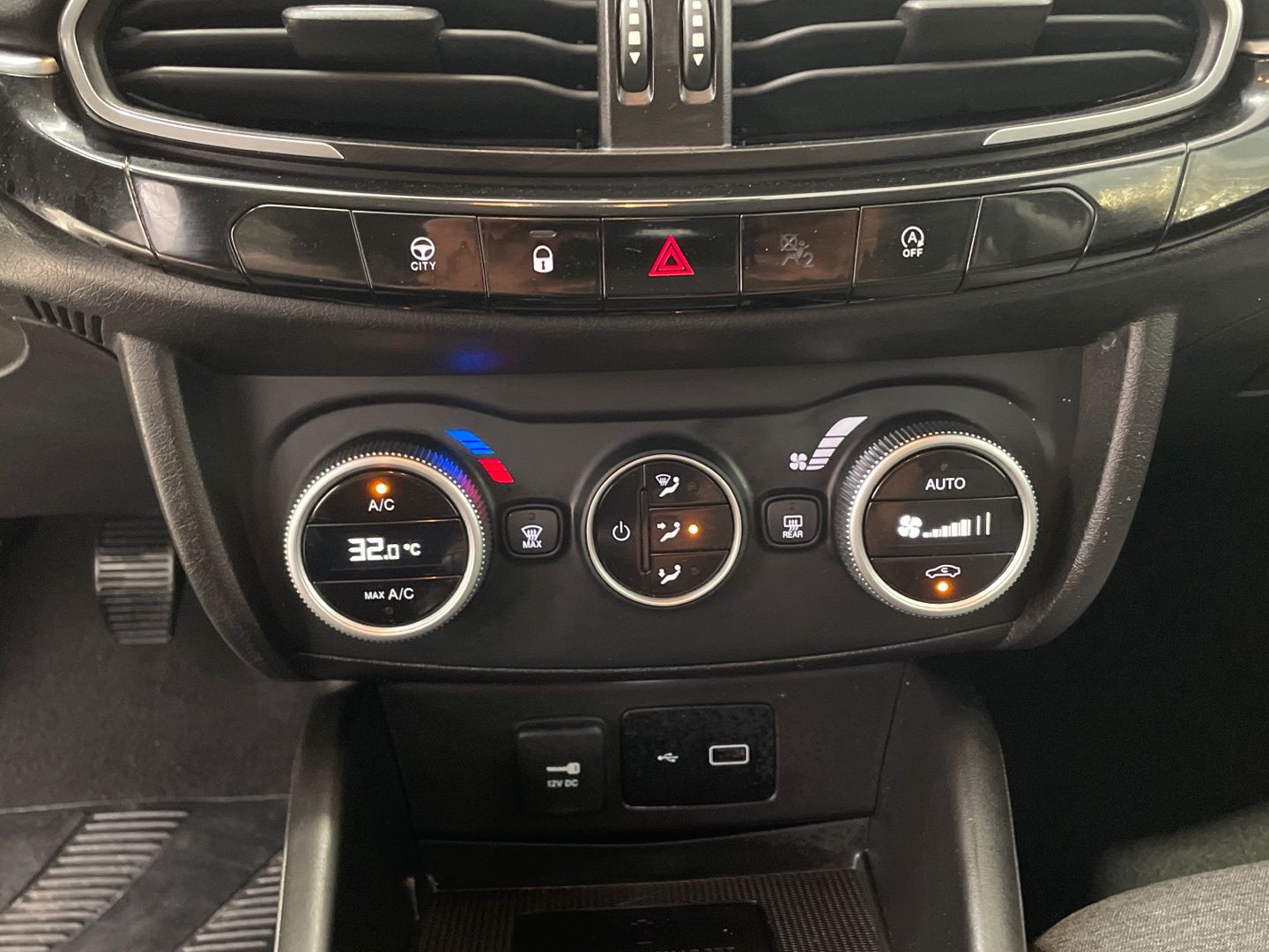 Fiat Tipo 1.0 Cross 73 kW (100 CV)