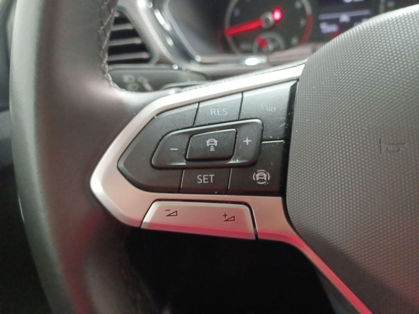 Volkswagen T-Cross Advance 1.0 TSI 81 kW (110 CV) DSG