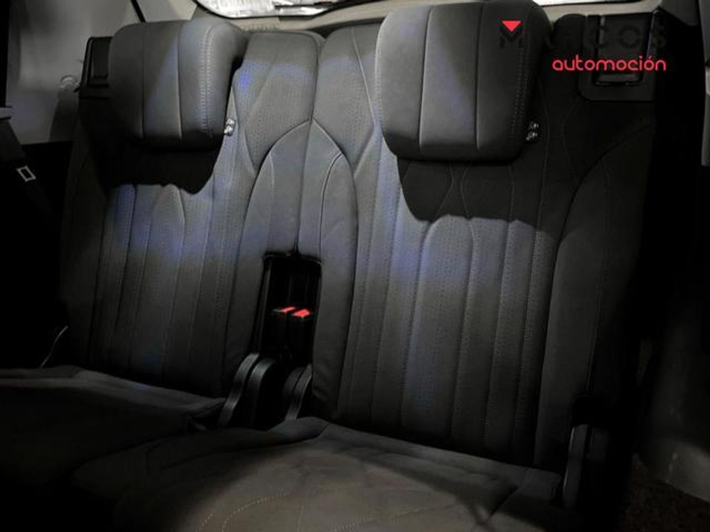 Ebro S800 1.5 TGDI PHEV Luxury E-CVT 255 kW (347 CV)