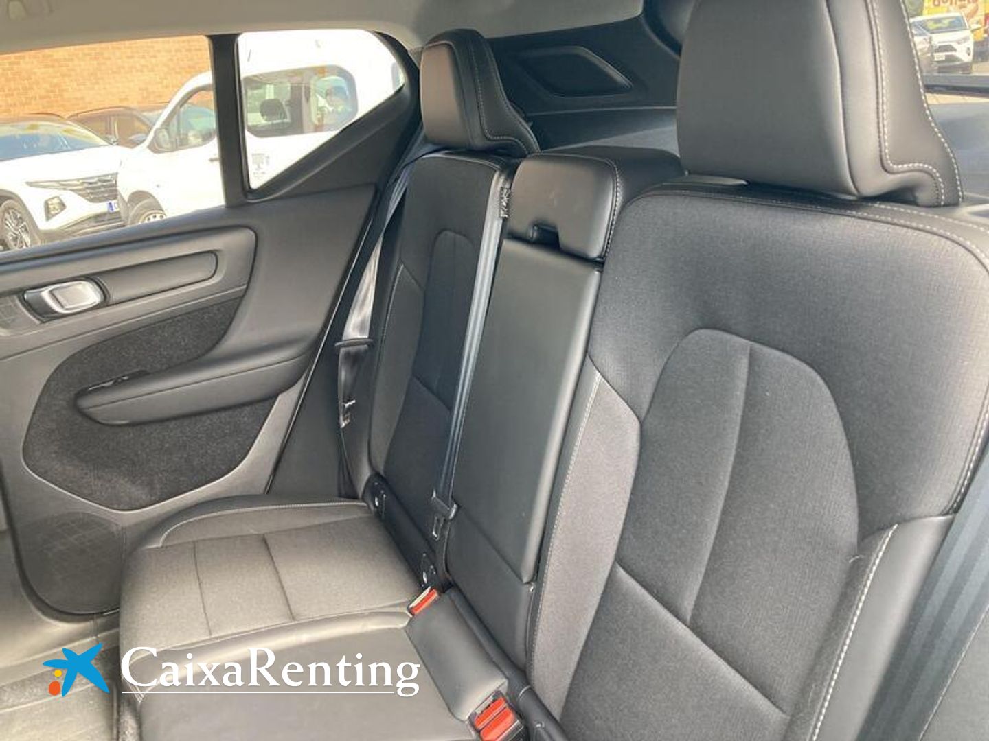 Volvo XC40 T3 Business Plus Auto 120 kW (163 CV)