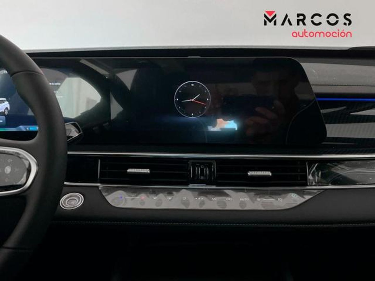 Ebro S700 1.6 TGDI Luxury 7 DCT 108 kW (147 CV)