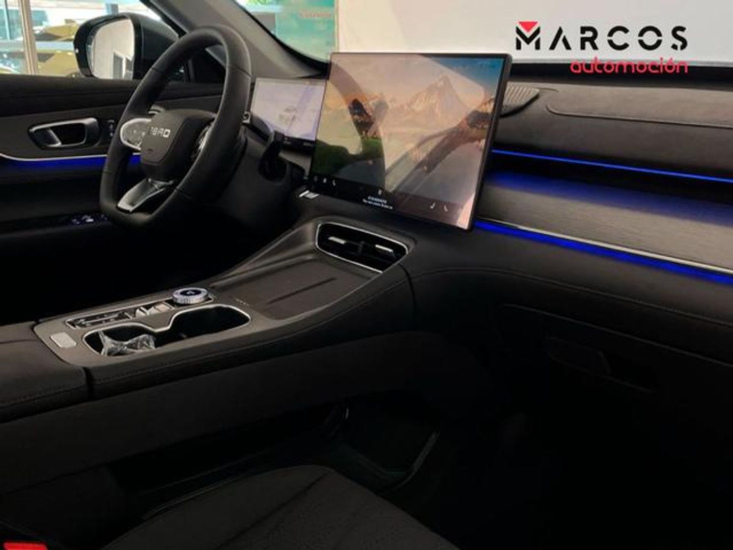 Ebro S800 1.6 TGDI Luxury DCT 108 kW (147 CV)