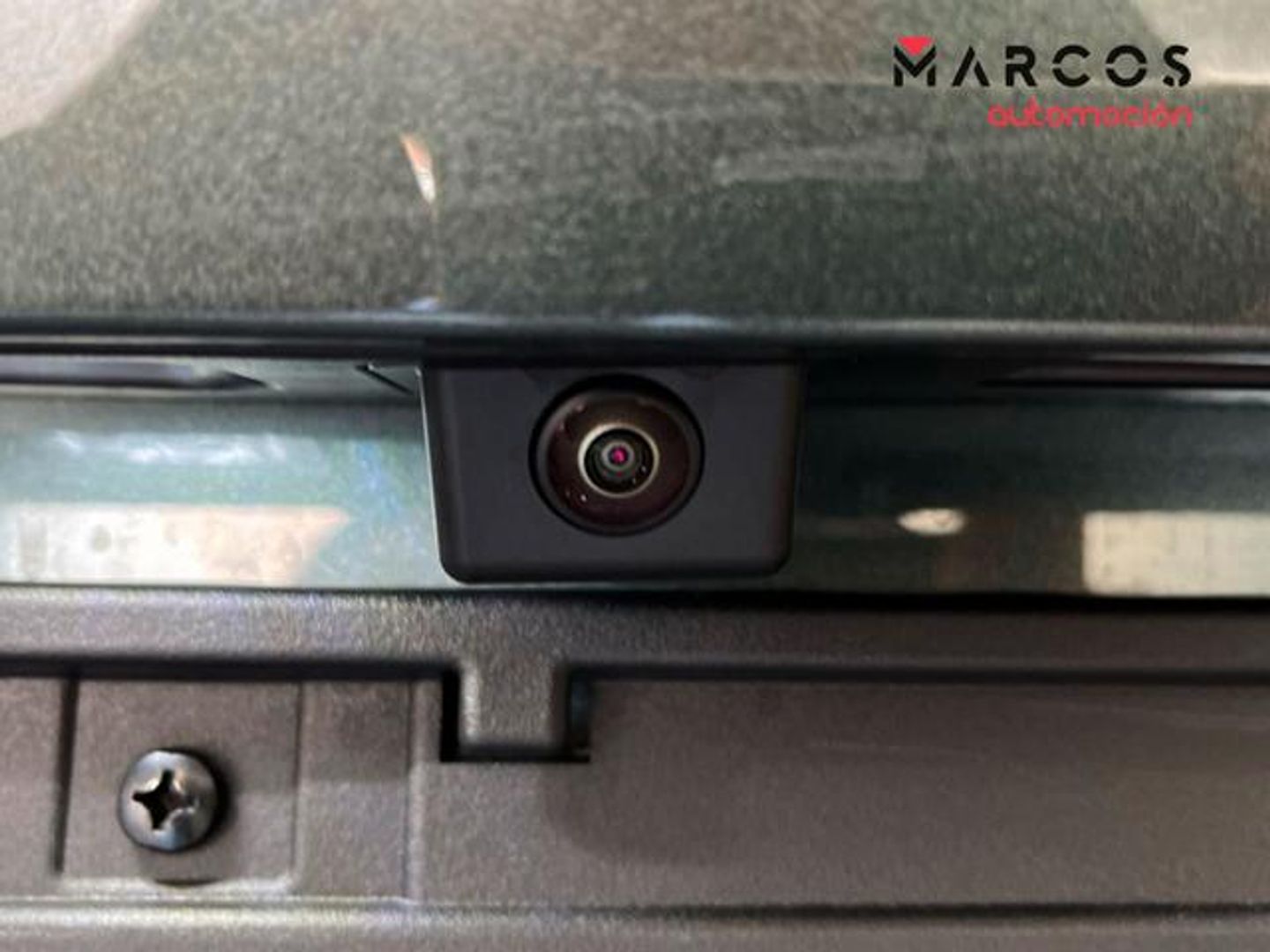 Ebro S800 1.6 TGDI Luxury DCT 108 kW (147 CV)