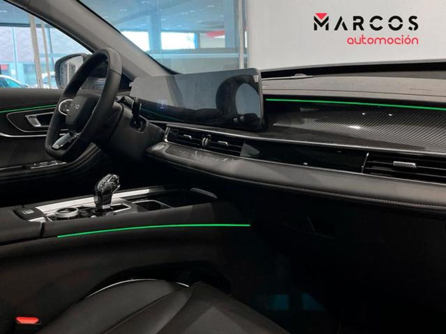 Ebro S700 1.6 TGDI Luxury 7 DCT 108 kW (147 CV)