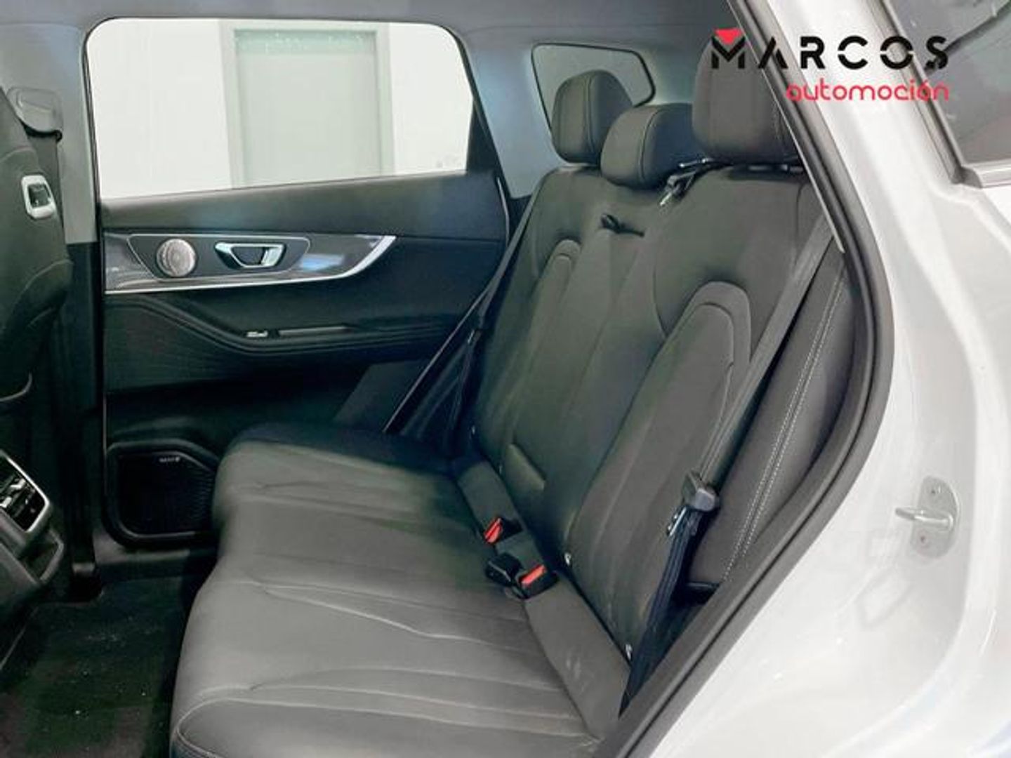 Ebro S700 1.6 TGDI Luxury 7 DCT 108 kW (147 CV)