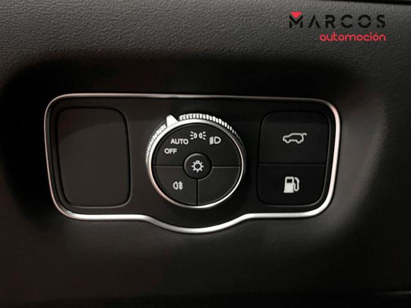 Ebro S800 1.5 TGDI PHEV Luxury E-CVT 255 kW (347 CV)