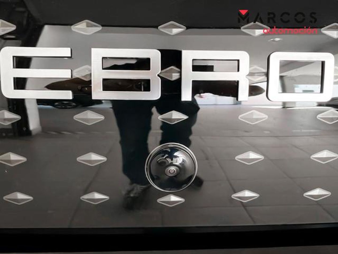 Ebro S800 1.5 TGDI PHEV Luxury E-CVT 255 kW (347 CV)