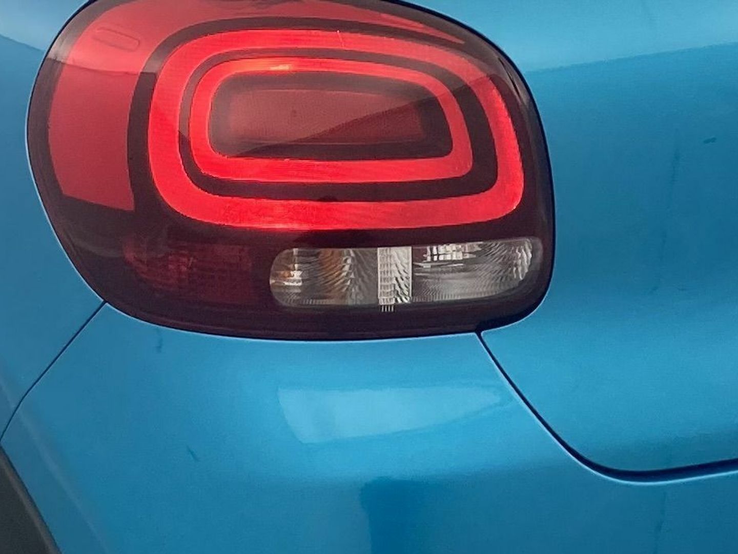Citroen C3 PureTech 82 Shine 61 kW (83 CV)