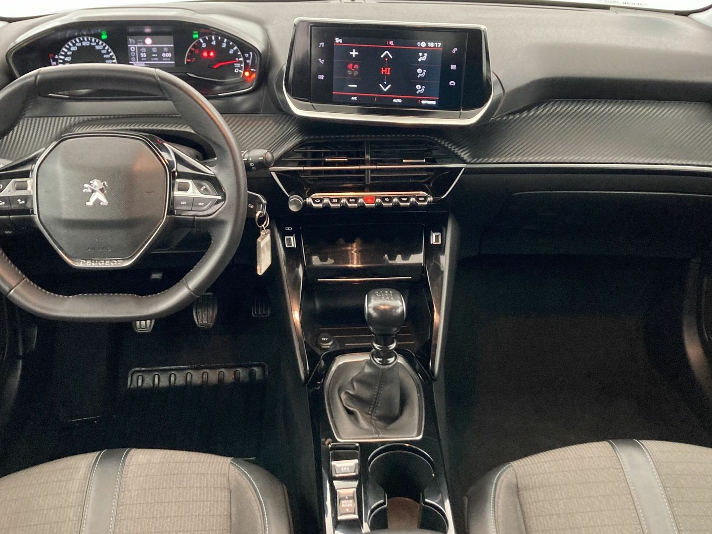 Peugeot 208 PureTech 100 Allure 75 kW (100 CV)