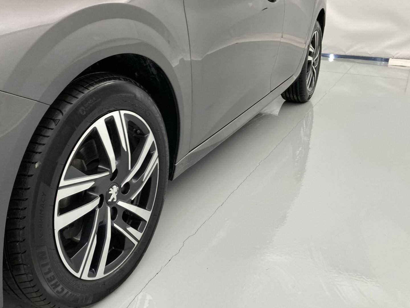Peugeot 208 PureTech 100 Allure 75 kW (100 CV)
