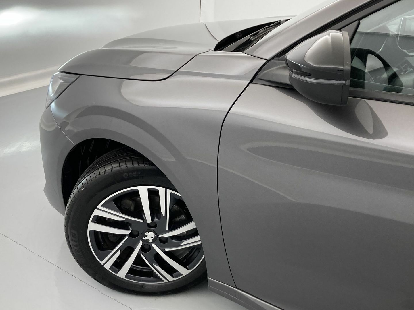 Peugeot 208 PureTech 100 Allure 75 kW (100 CV)