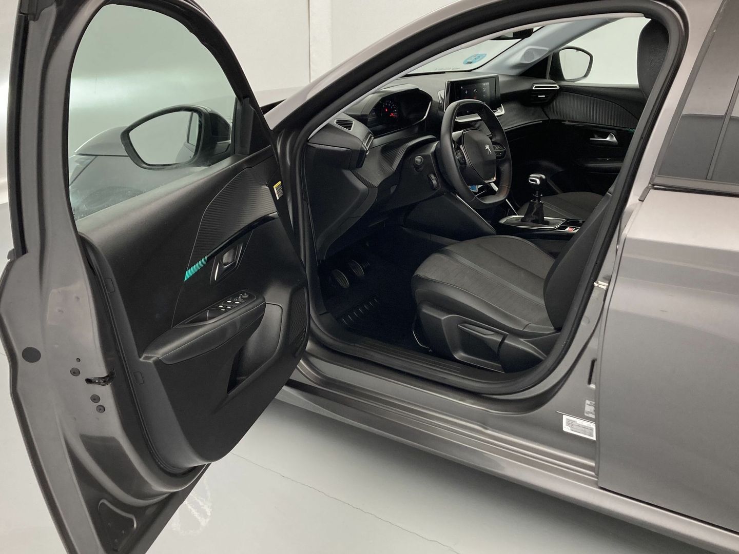 Peugeot 208 PureTech 100 Allure 75 kW (100 CV)