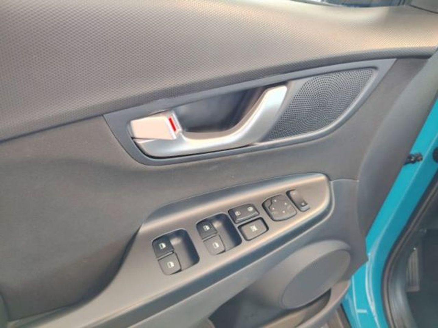 Hyundai Kona 1.6 GDI HEV Maxx DCT 104 kW (141 CV)