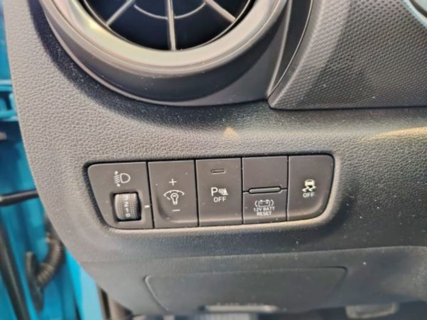 Hyundai Kona 1.6 GDI HEV Maxx DCT 104 kW (141 CV)