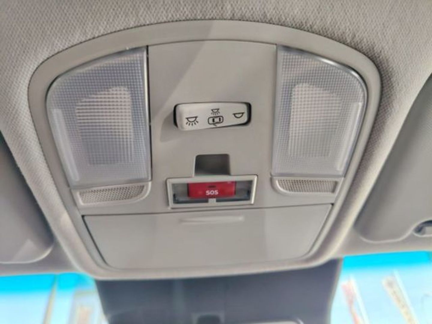 Hyundai Kona 1.6 GDI HEV Maxx DCT 104 kW (141 CV)