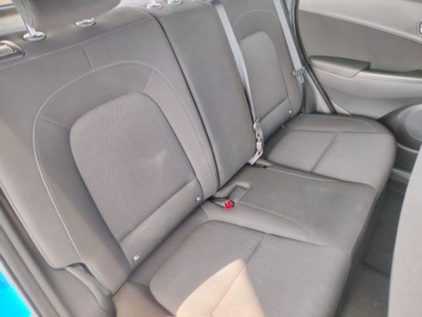 Hyundai Kona 1.6 GDI HEV Maxx DCT 104 kW (141 CV)