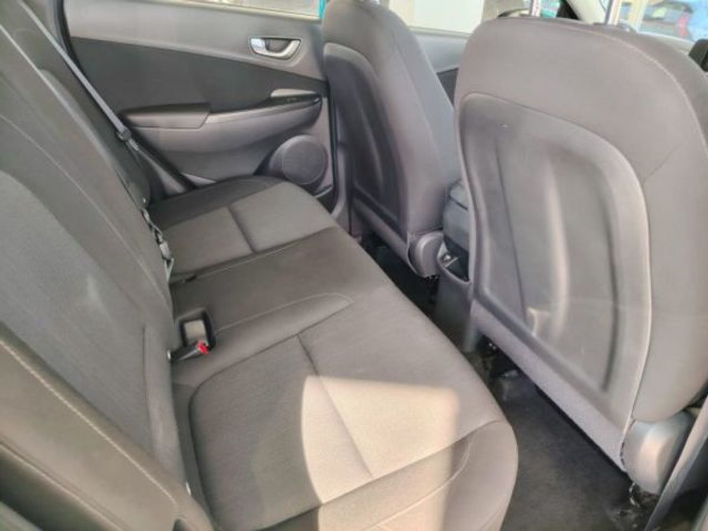 Hyundai Kona 1.6 GDI HEV Maxx DCT 104 kW (141 CV)