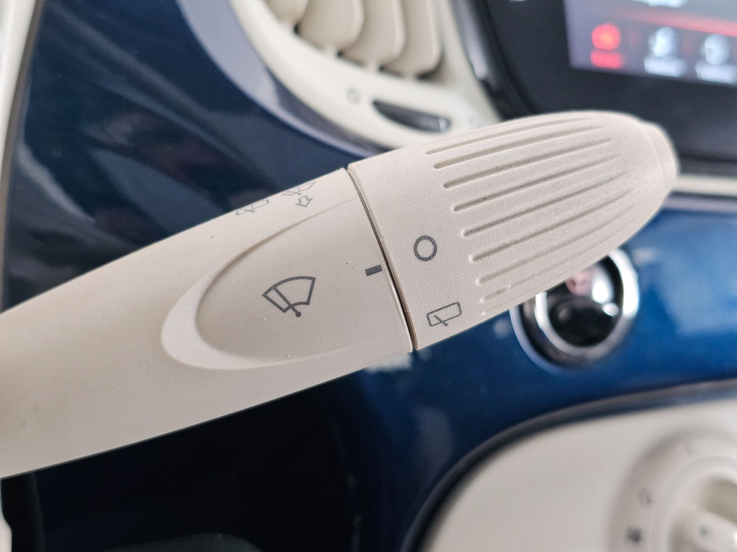 Fiat 500 1.0 Hybrid Dolcevita 51 kW (70 CV)