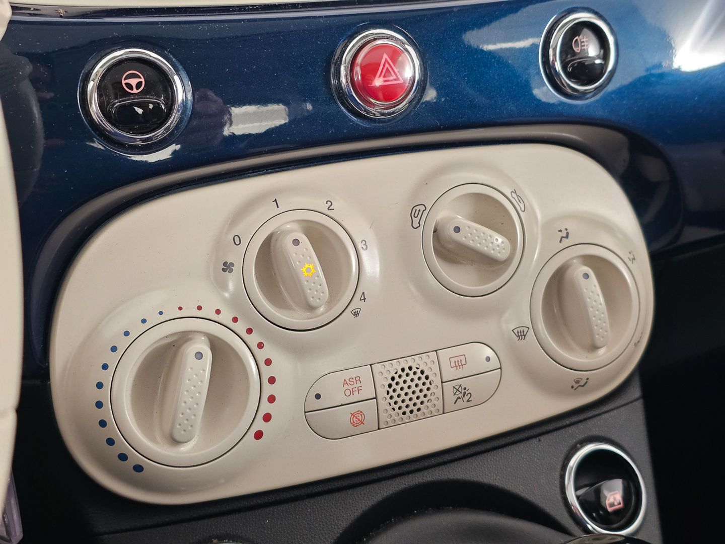 Fiat 500 1.0 Hybrid Dolcevita 51 kW (70 CV)