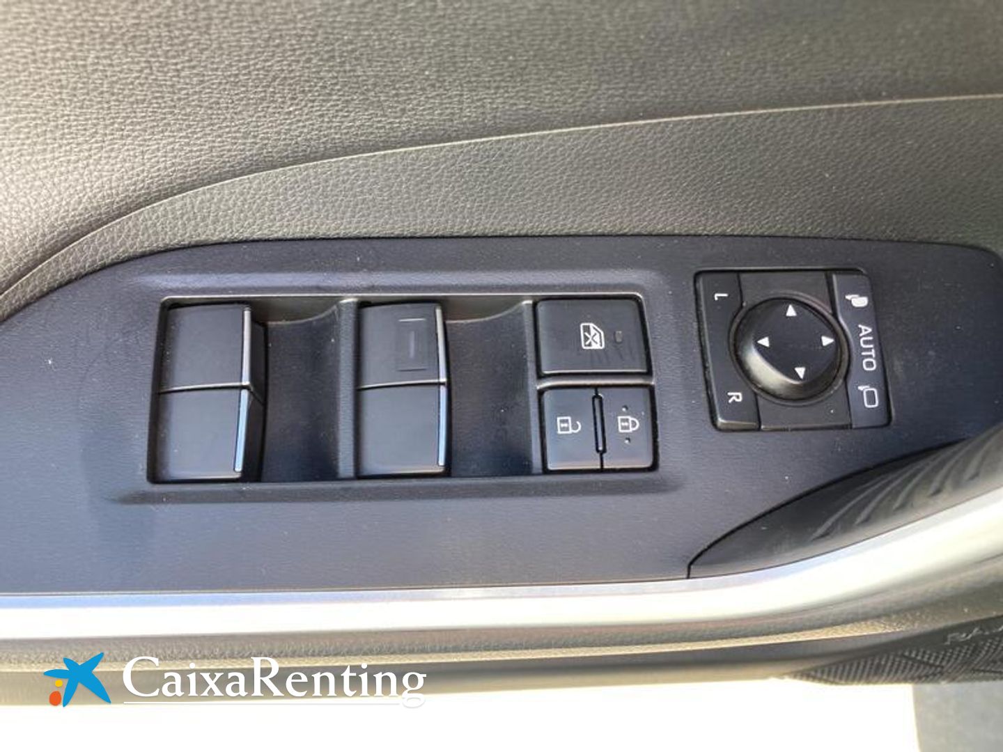 Toyota Rav4 2.5l hybrid Black Edition 160 kW (218 CV)