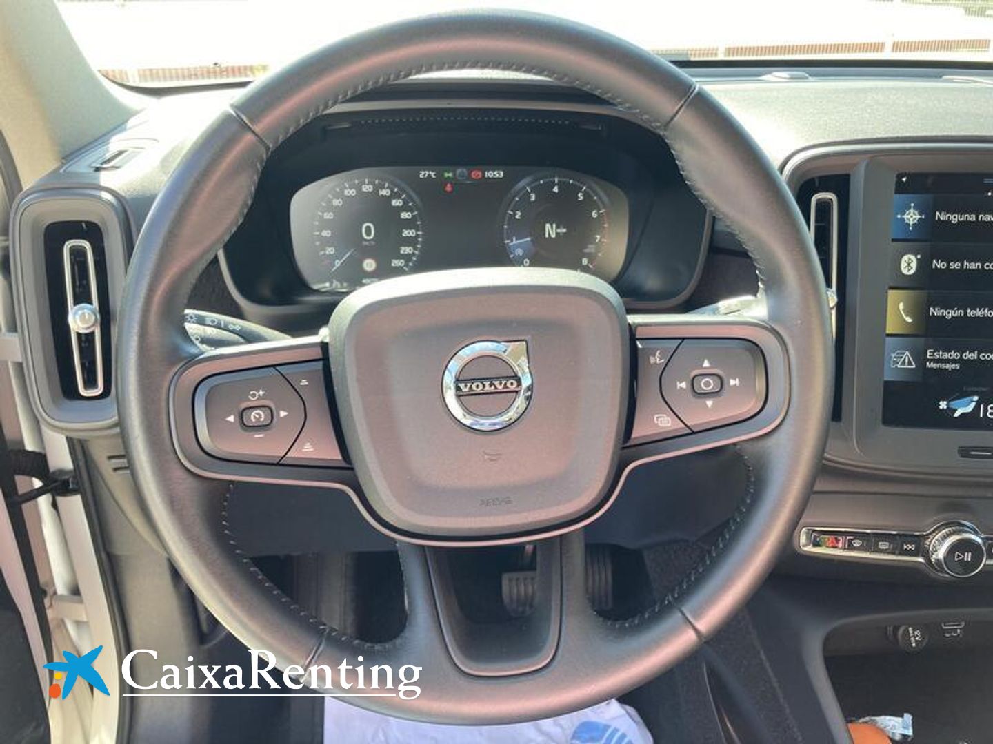 Volvo XC40 T2 Momentum Core 95 kW (129 CV)