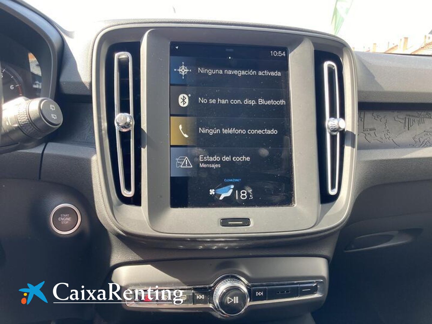 Volvo XC40 T2 Momentum Core 95 kW (129 CV)