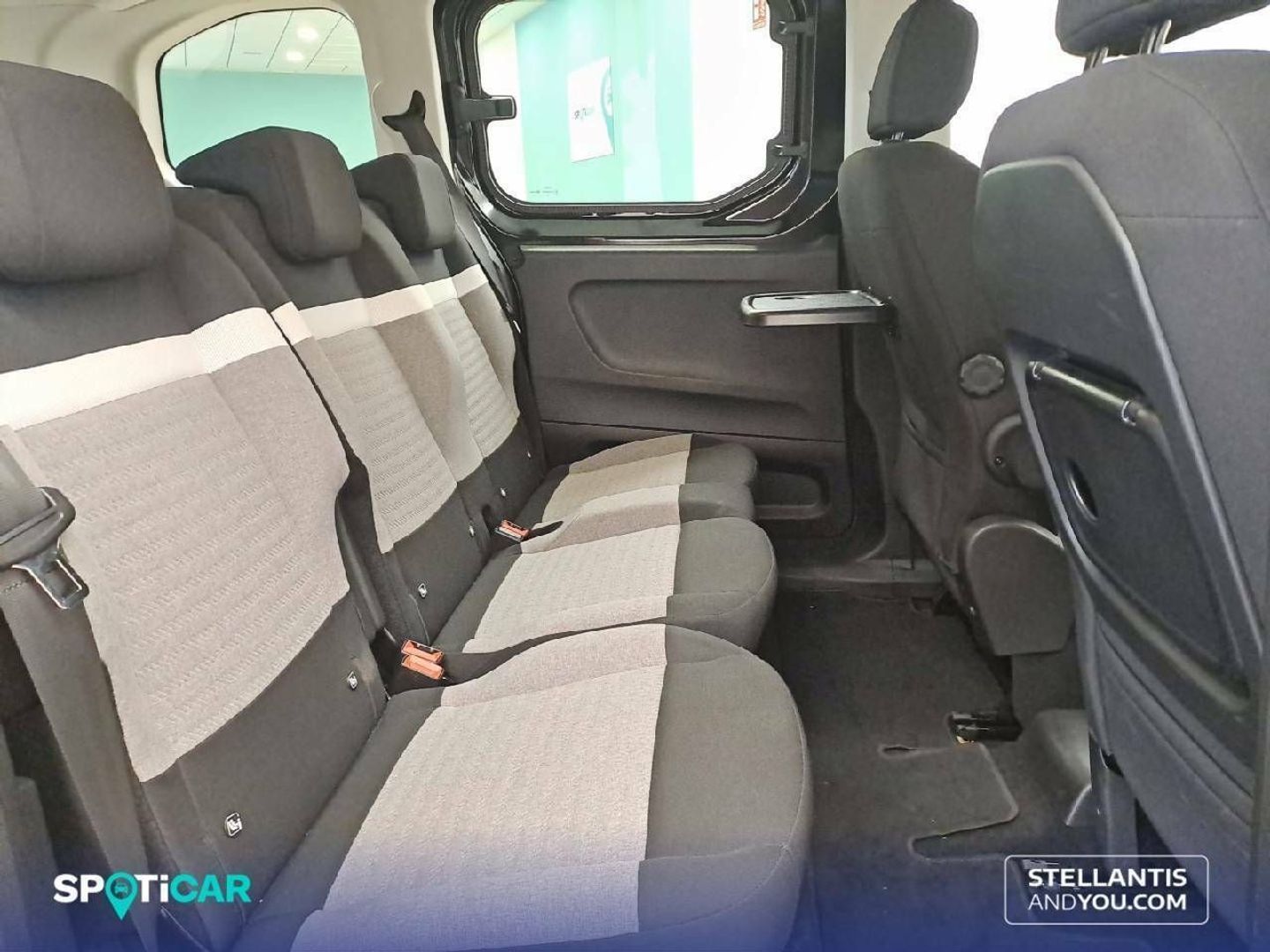 Citroen ë-Berlingo Talla M Plus 50 kWh 100 kW (136 CV)