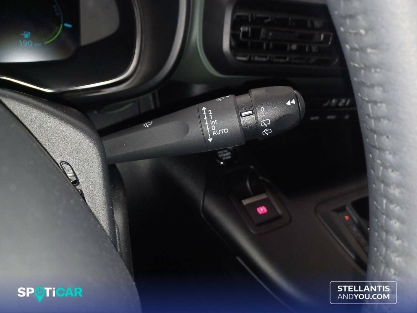 Citroen ë-Berlingo Shine Talla M 50kWh 100 kW (136 CV)