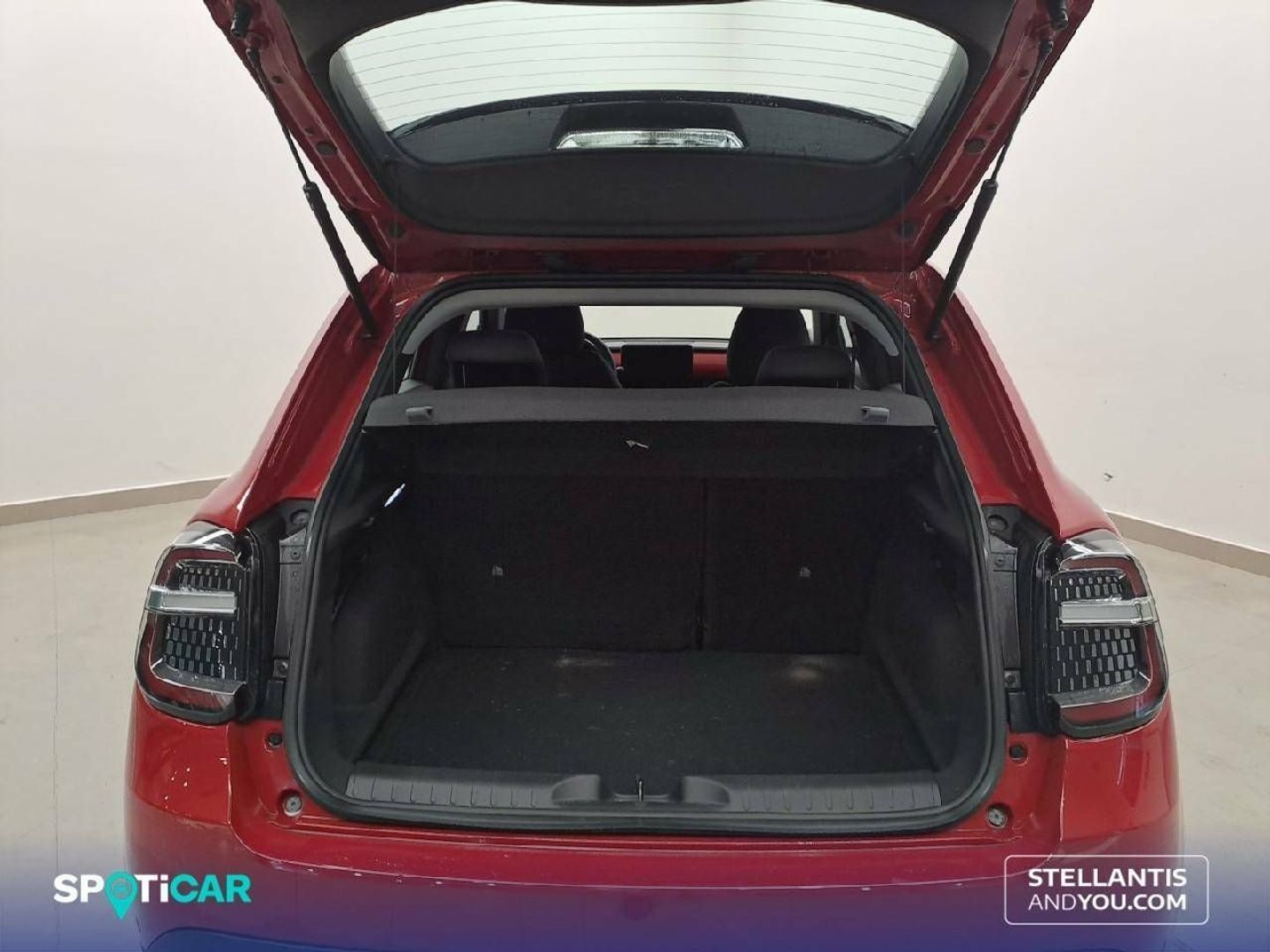 Fiat 600e Red 54kwh 115 kW (156 CV)