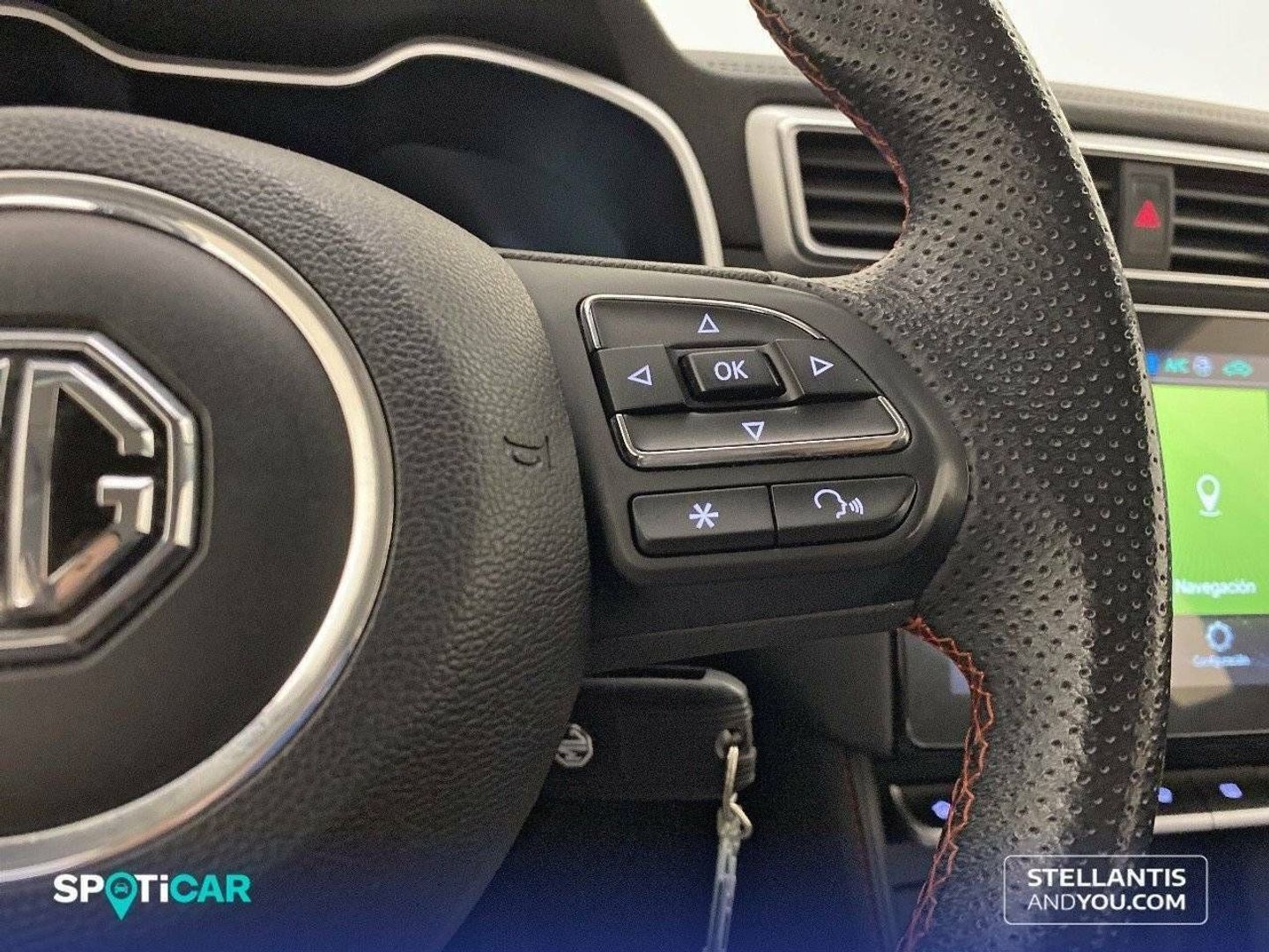MG ZS 1.5 Luxury 78 kW (106 CV)